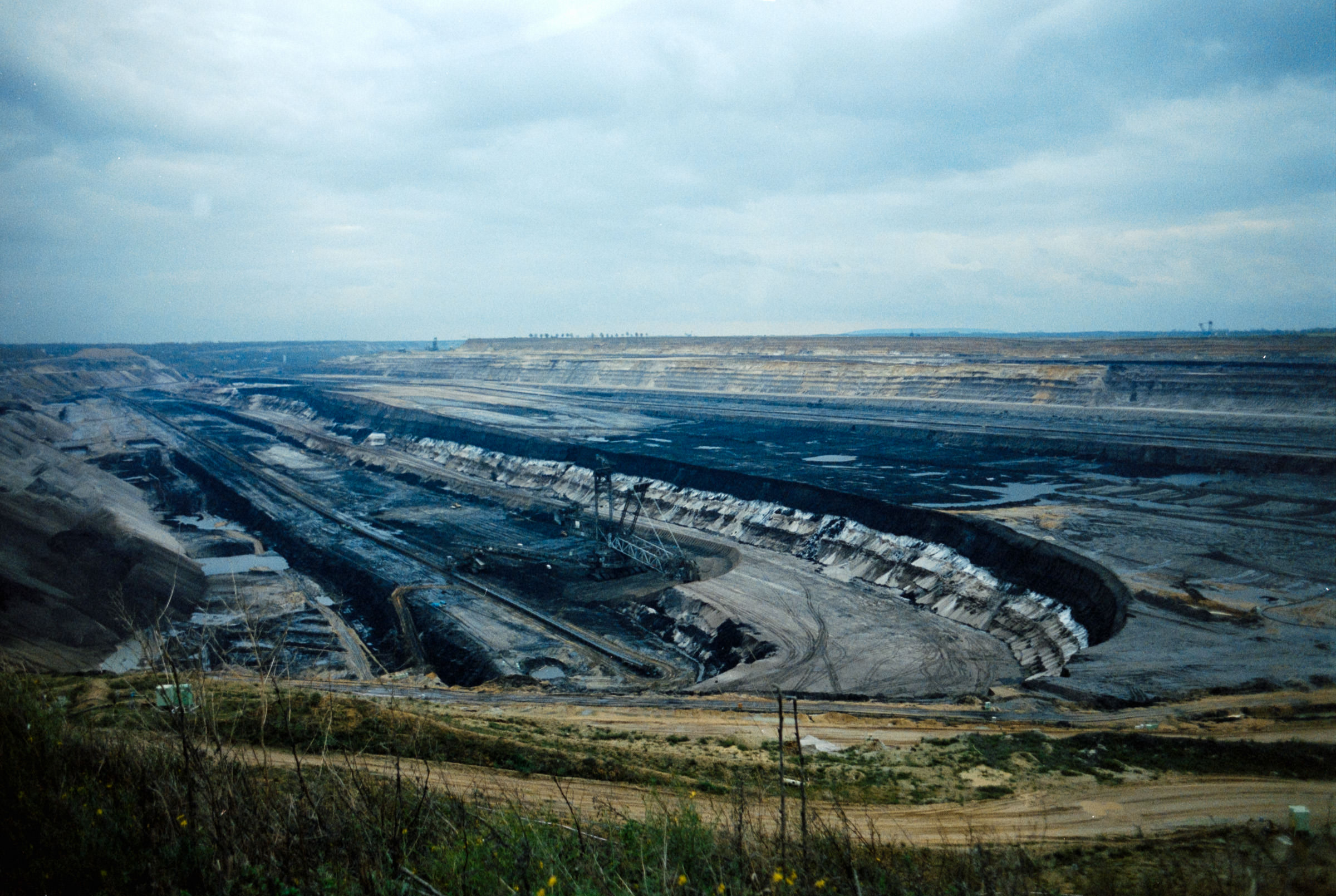 AHP film 2004 11 002 sc240828 img01 NLP